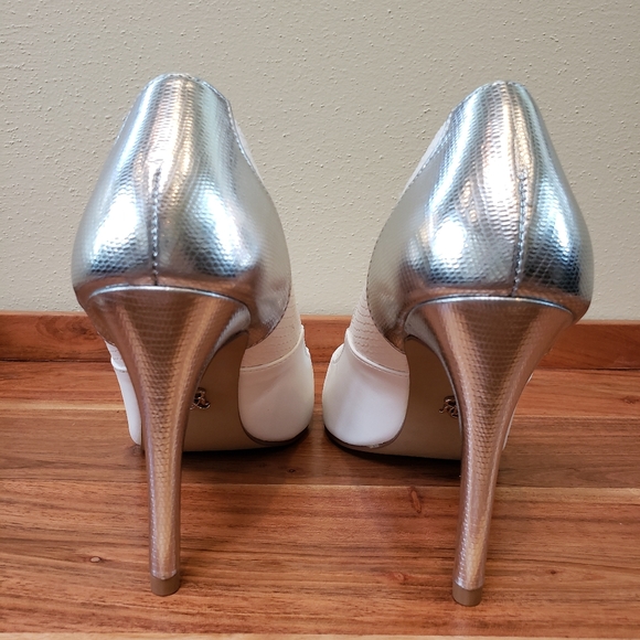 Rock Republic snake skin/metallic heels 6.5 NWOT - Picture 2 of 4